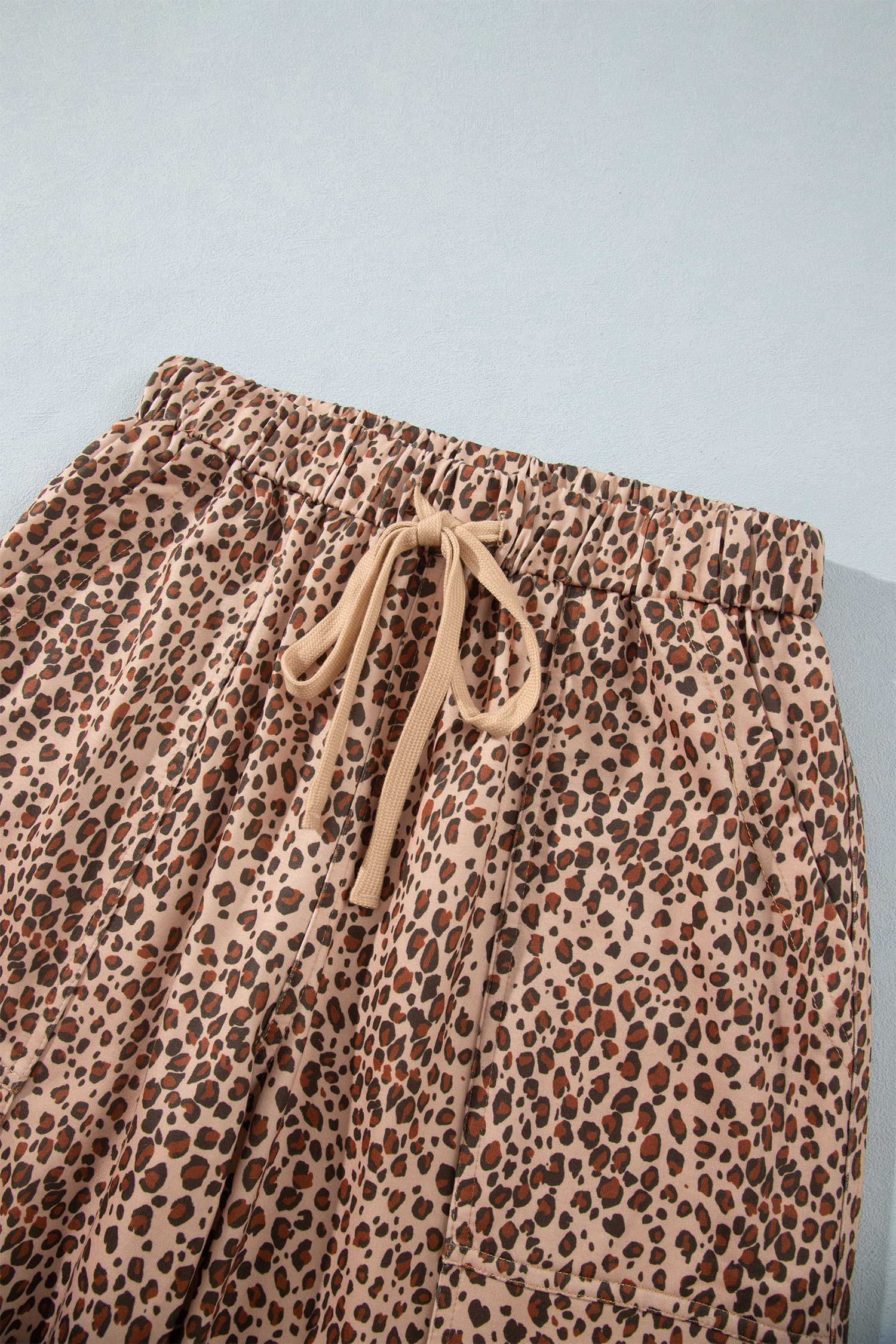 Leopard Print Lounge Pants, Comfortable Elastic Waist Bottoms - Detail View 11