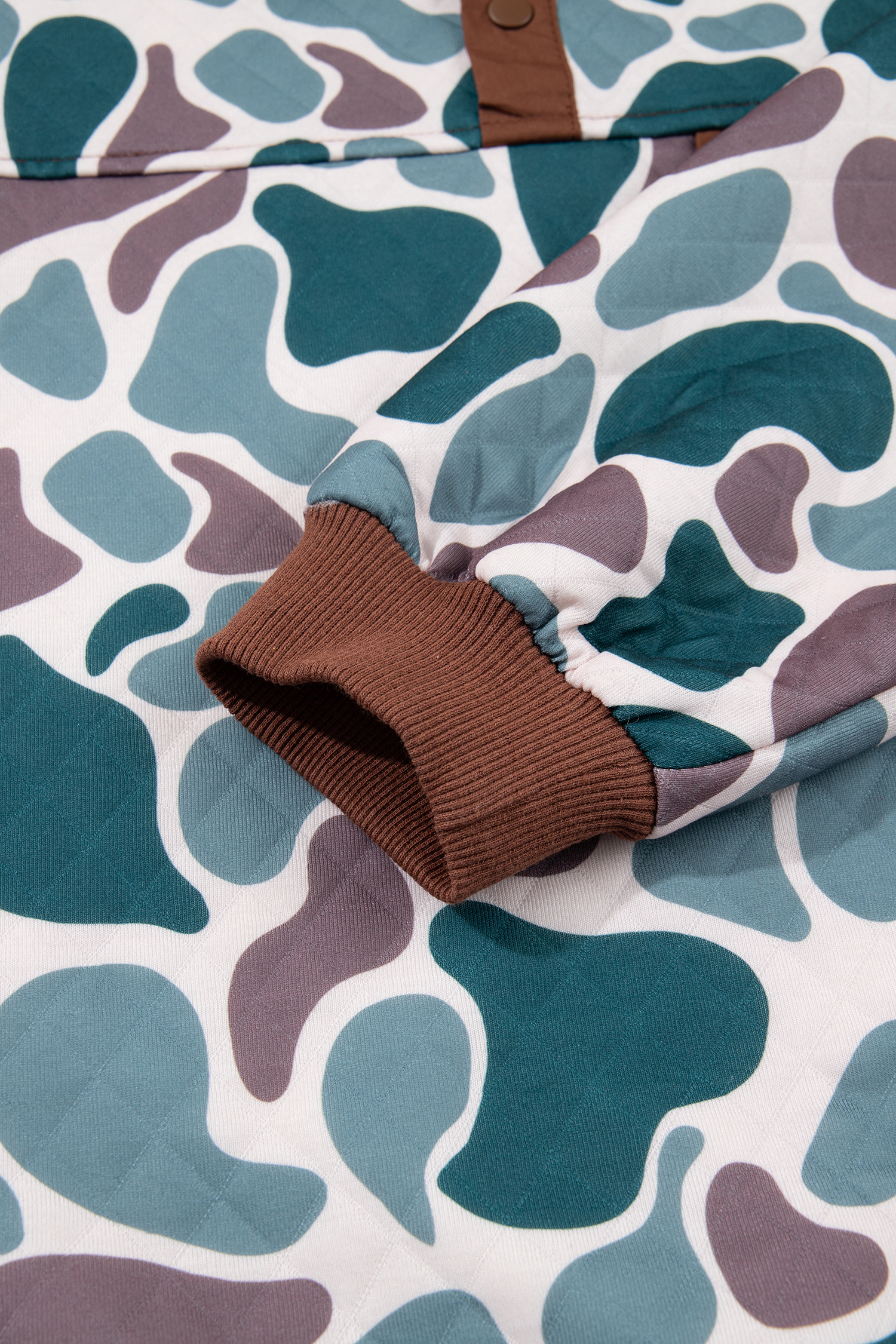 Retro Camo Women's Quilted Sweatshirt, Button Detail Casual - Detail View 8