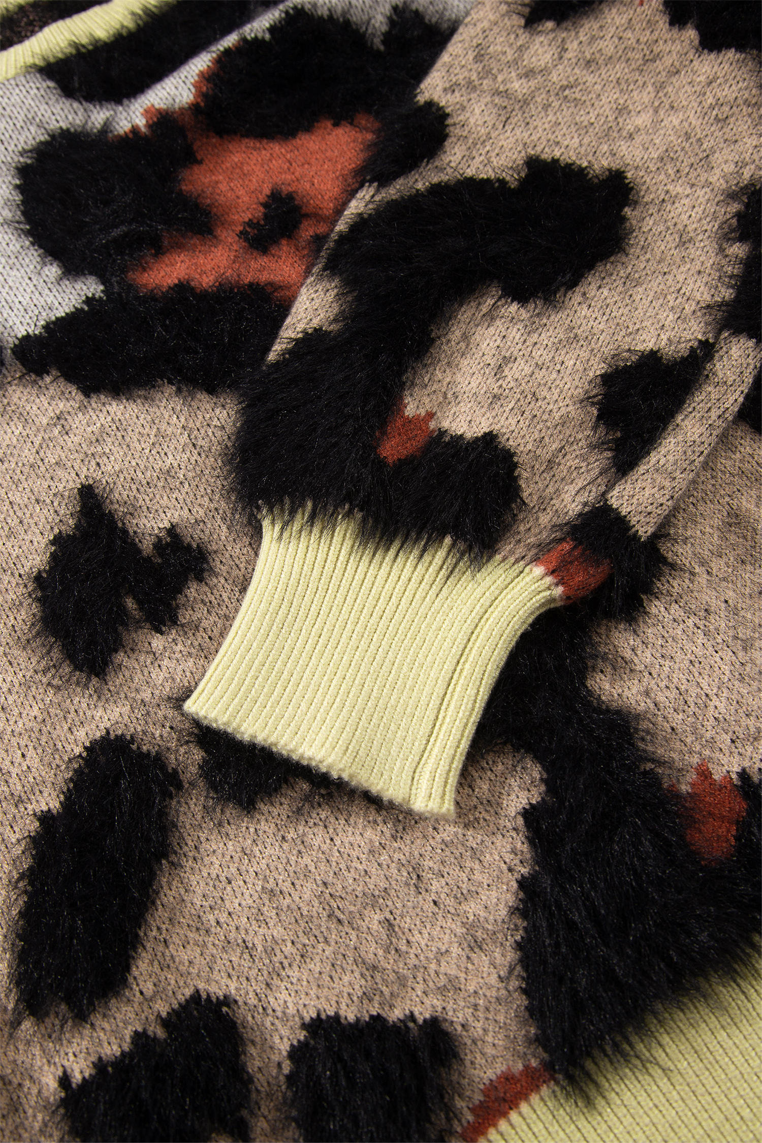 Women's Soft Viscose Sweater, Leopard Print Autumn Knit - Detail View 9