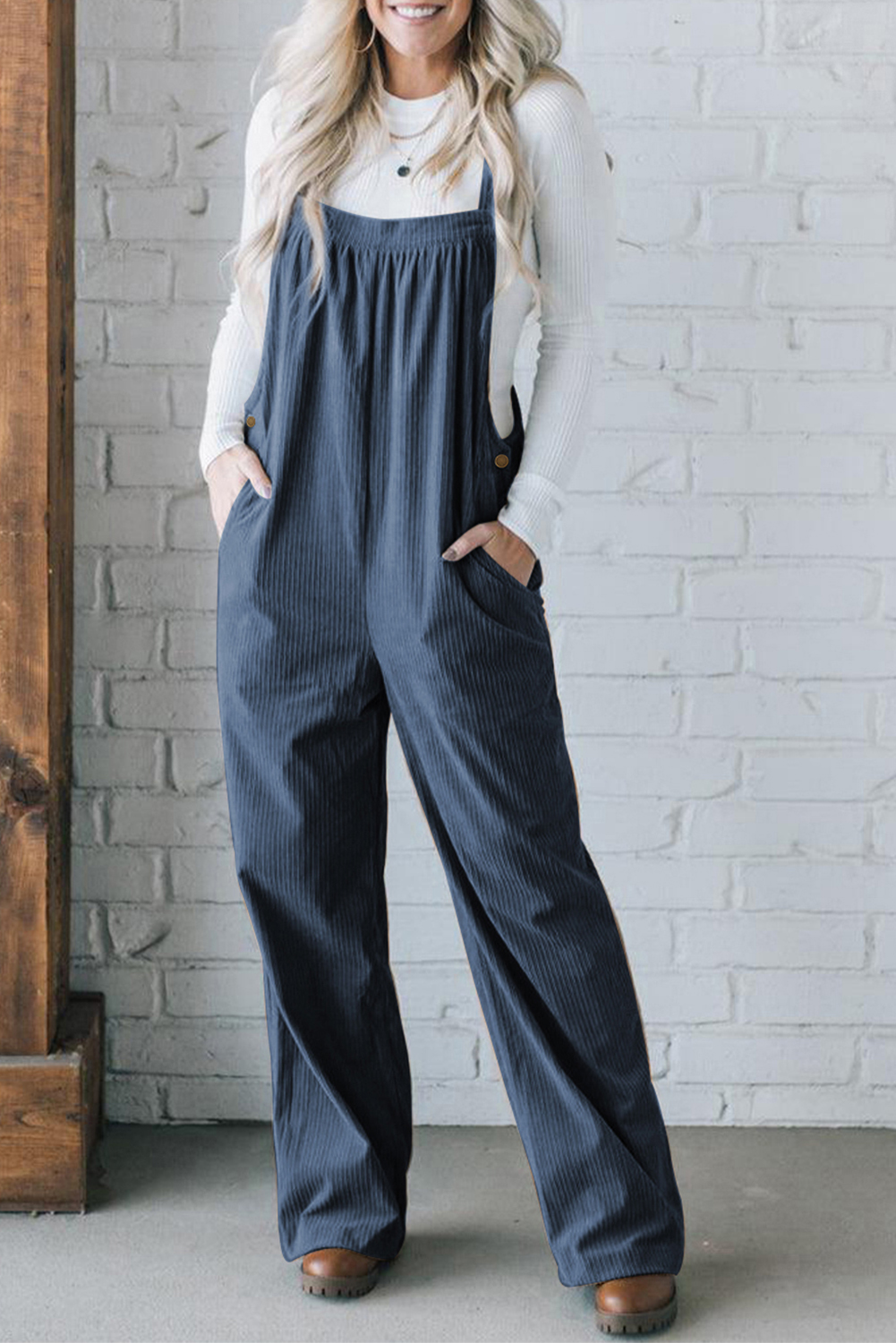 Solid Teal Overalls, Women's Trendy Button Jumpsuit - Detail View 2