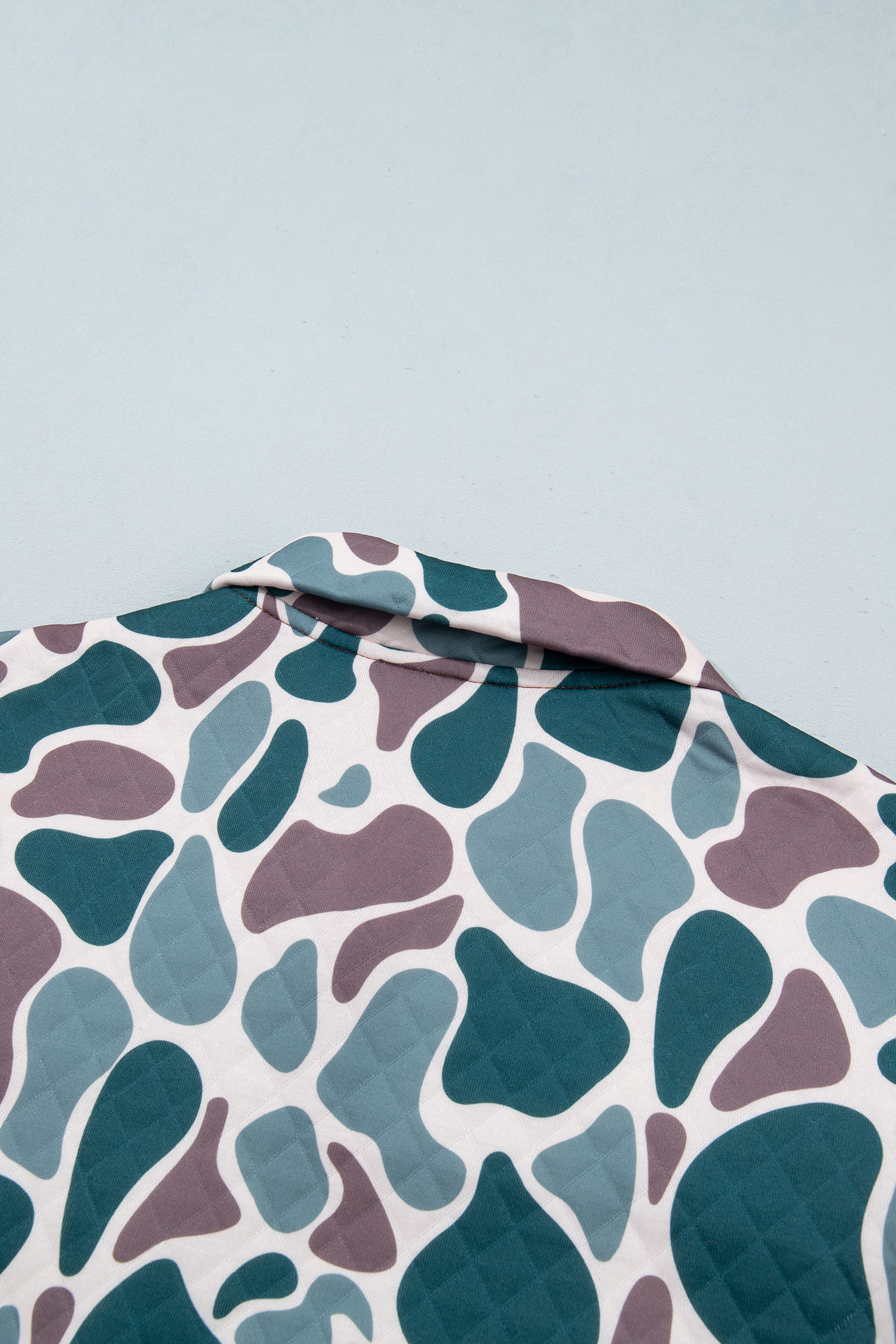 Soft Quilted Women's Camo Pullover, Cozy Stand Collar Autumn - Detail View 9