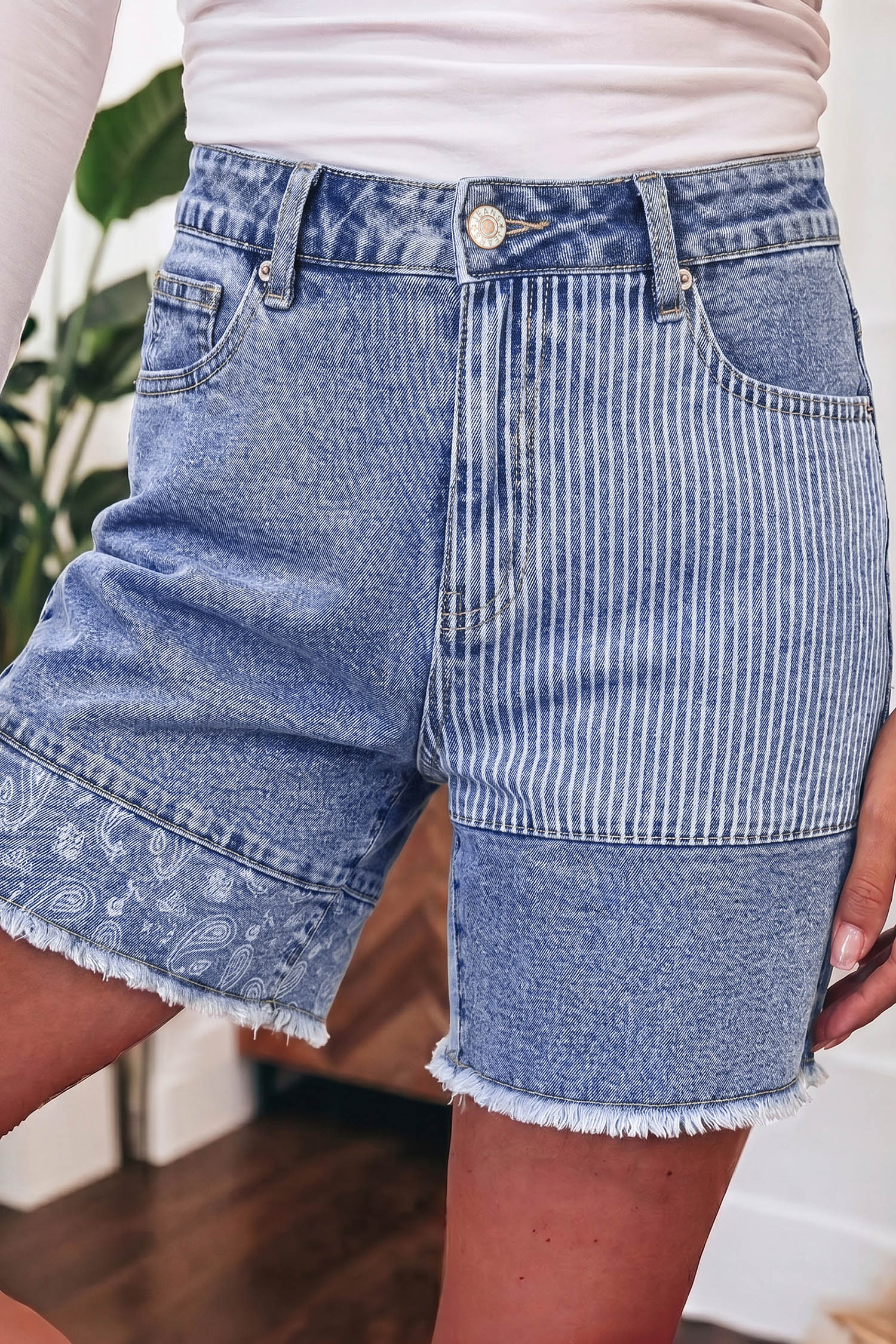 Sky Blue Paisley Striped Denim Shorts, Raw Hem Casual Summer - Detail View 2
