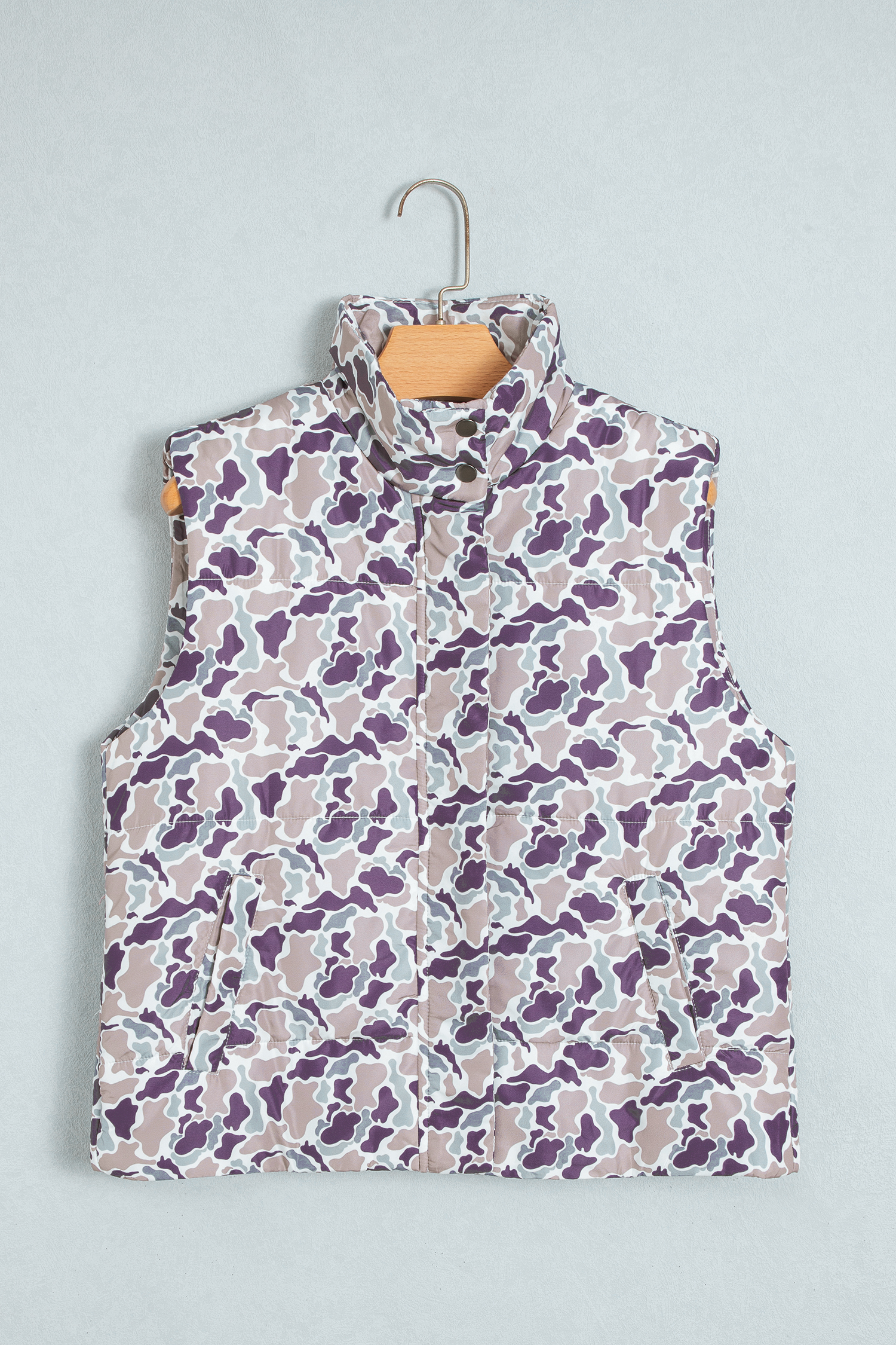 Women's Camouflage Vest, Printed Sleeveless Puffer - Detail View 8