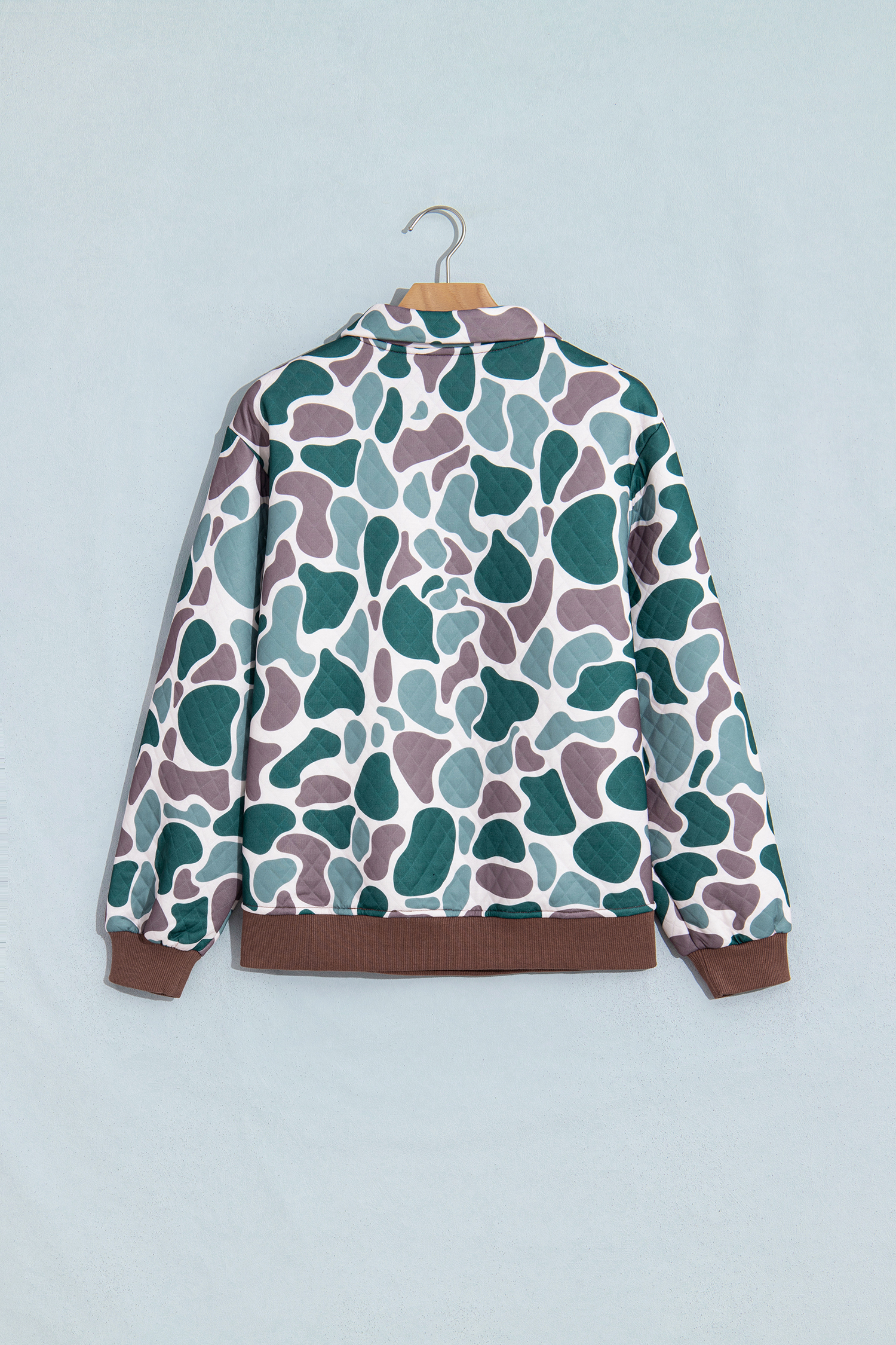 Soft Quilted Women's Camo Pullover, Cozy Stand Collar Autumn - Detail View 3