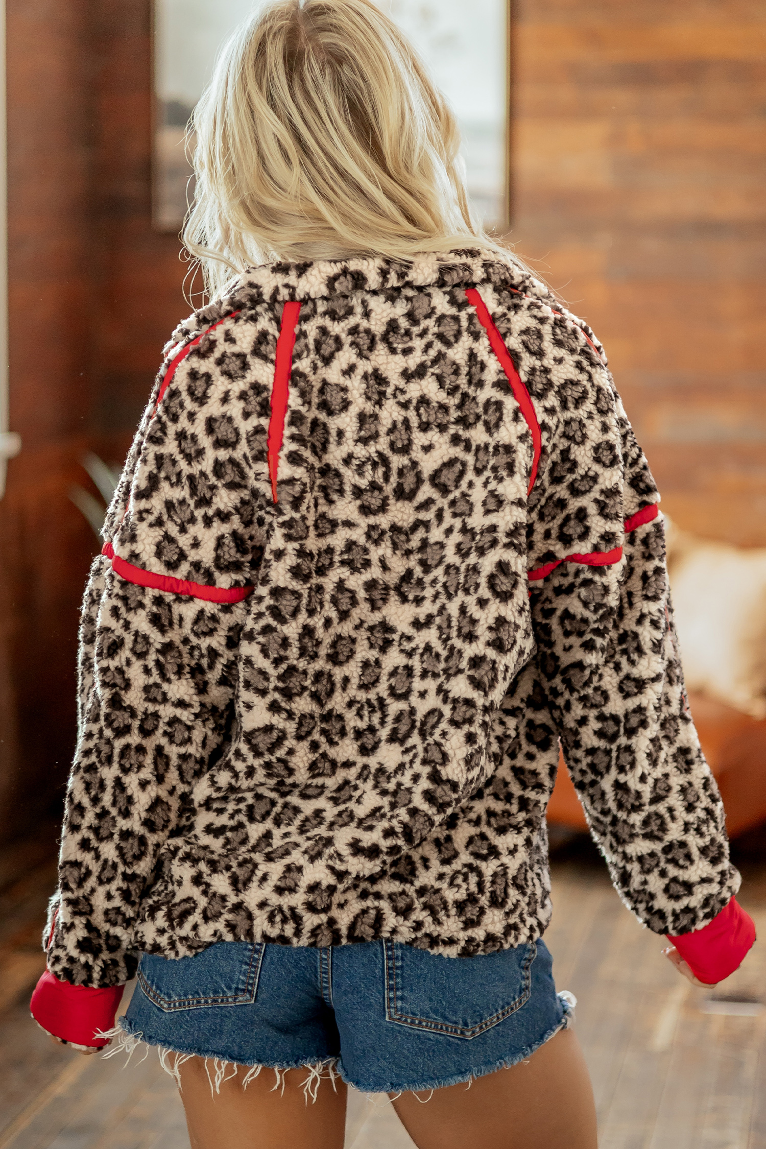 Brown Leopard Print Sweatshirt, Red Accent Women Top - Detail View 2
