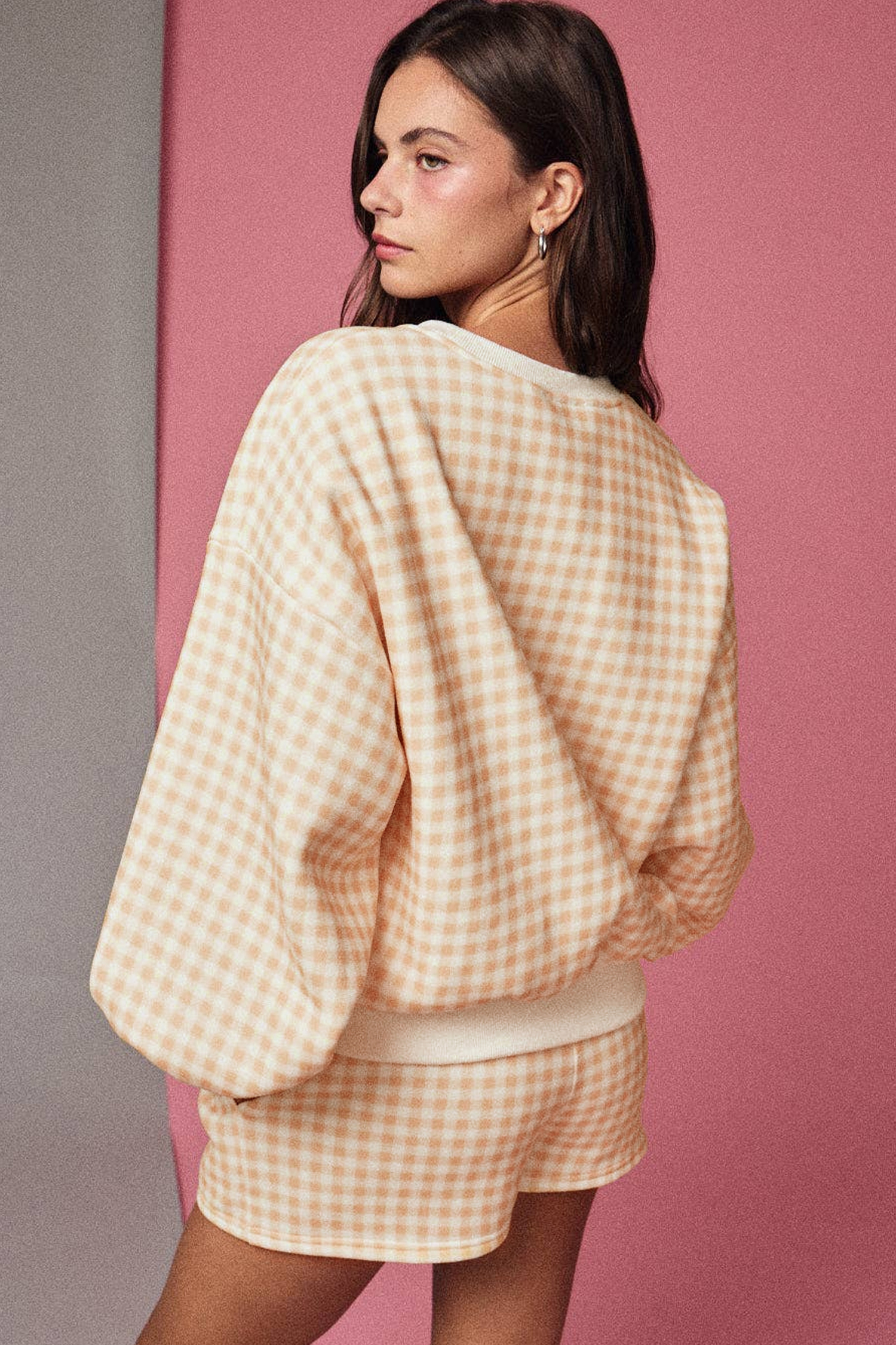 Women's Gingham Lounge Set, Casual Plaid Pullover Shorts - Detail View 2