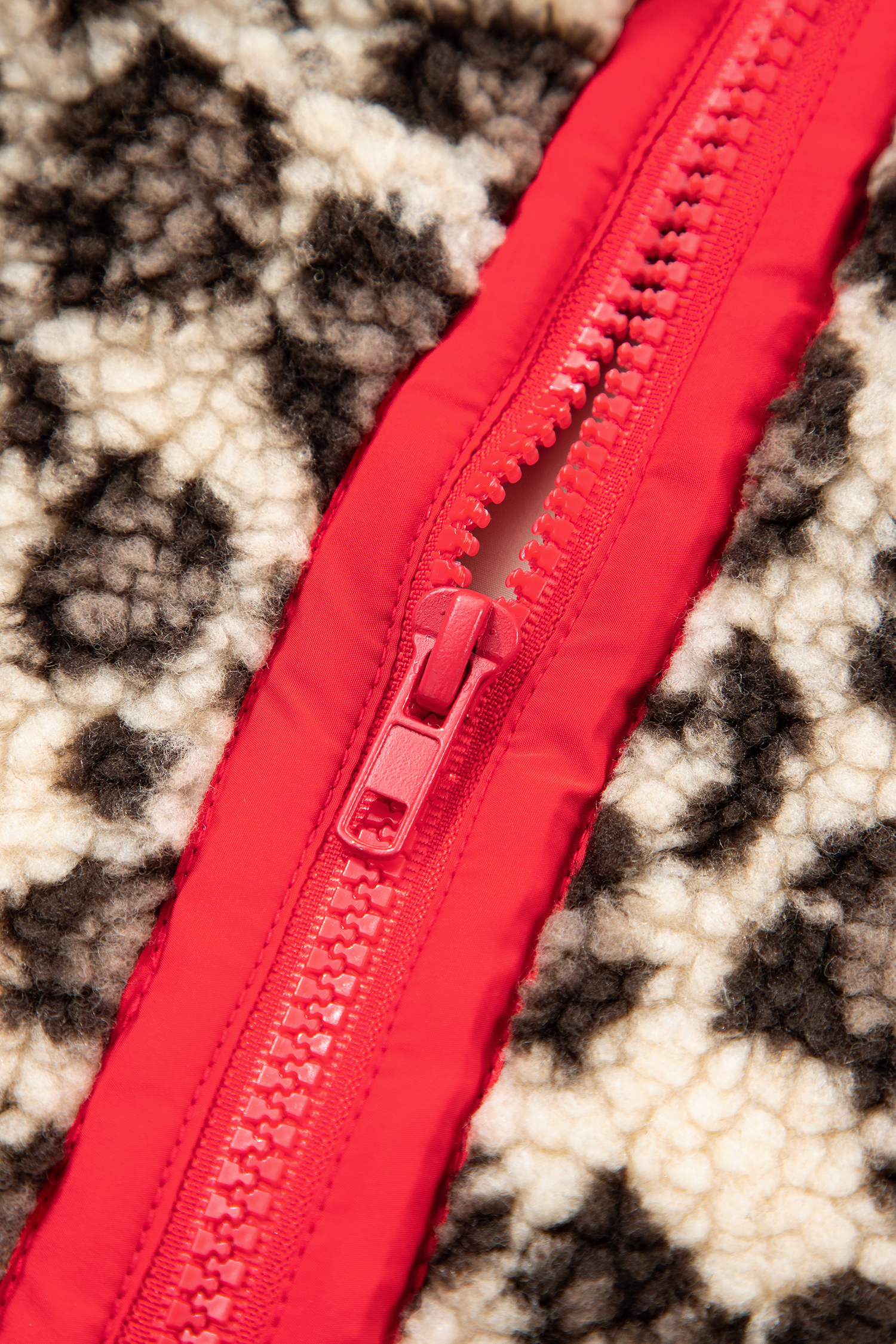 Brown Leopard Print Sweatshirt, Red Accent Women Top - Detail View 17