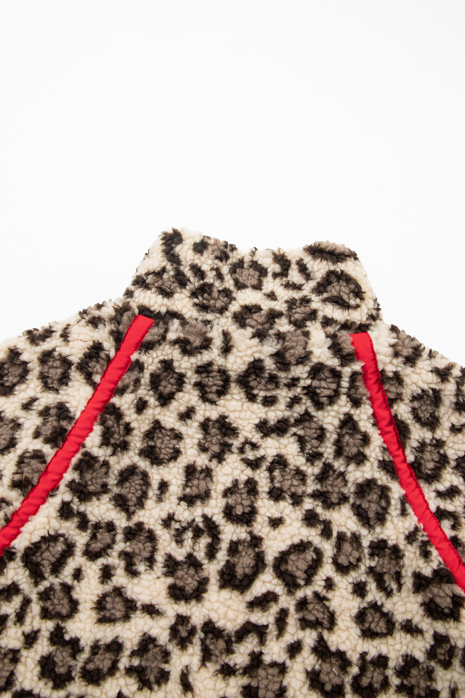 Brown Leopard Print Sweatshirt, Red Accent Women Top - Detail View 11